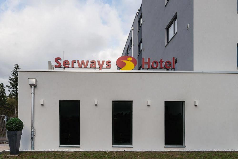 Serways Hotel Weiskirchen Nord Rodgau Exterior photo